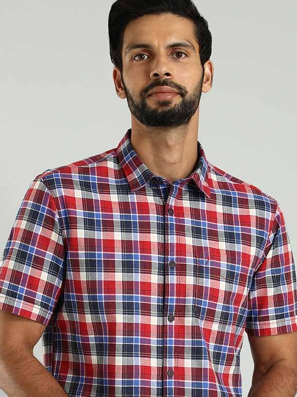 Indian Terrain Men's Regular Fit Half Sleeve Checkered Multicolor Shirt